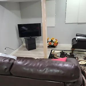 https://brand-new-2-bedroom-basement-suite-with-wifi.edmonton-hotels.net